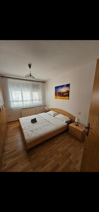 Smaragd Damir Antunovic-Sobodajalec Kobarid Buitenkant foto